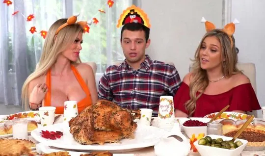 iyottube Two tattooed moms gave a guy a group porno for the holiday.